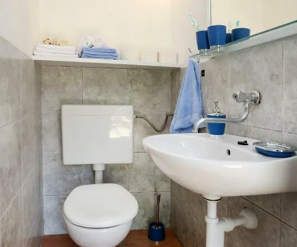 Robinson House Jogo Bol