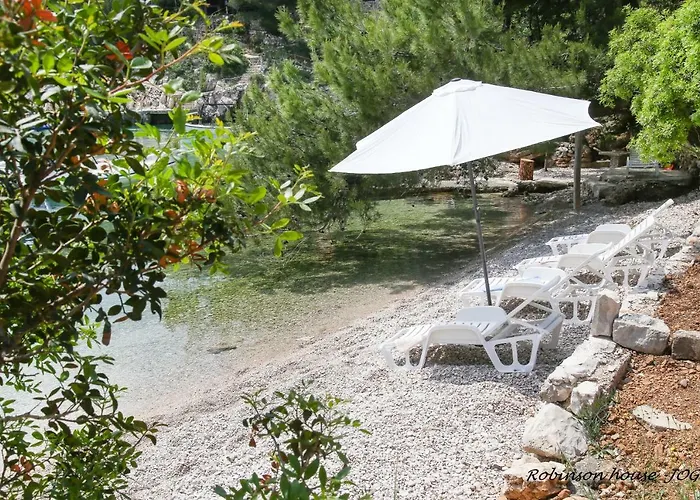 Pensjonat Robinson House Jogo