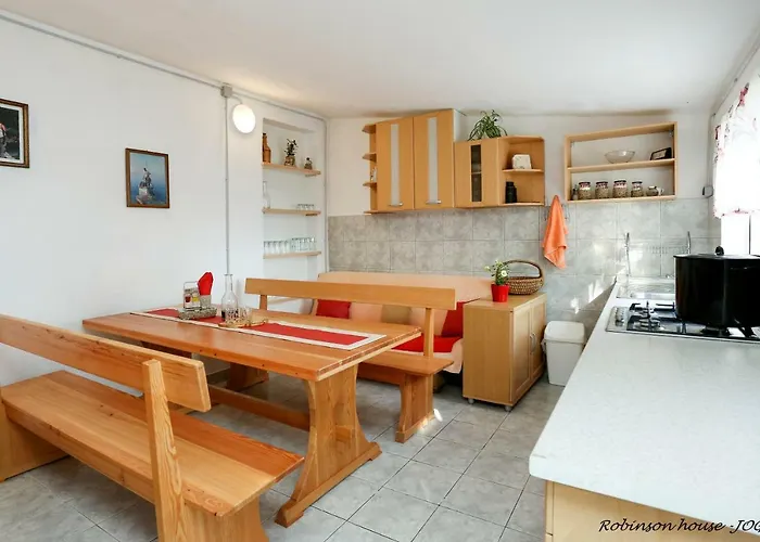 Robinson House Jogo *