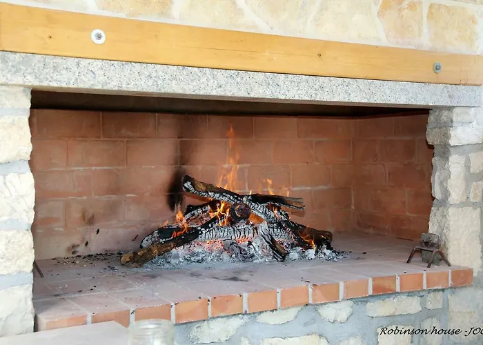 Robinson House Jogo Pensjonat *