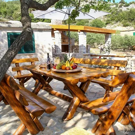 Casa de hóspedes Robinson House Jogo *